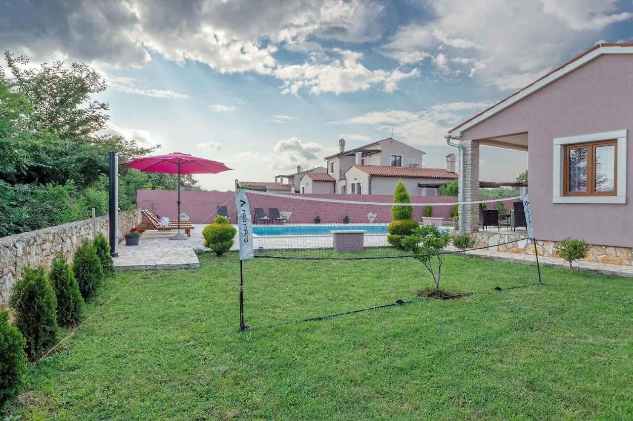 Holiday Home In Valtura/Istrien 17453 Croatia